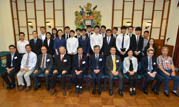 香港大學工程學院土木工程系於2019年4月9日舉行「2018-19年度獎學金頒獎禮」。